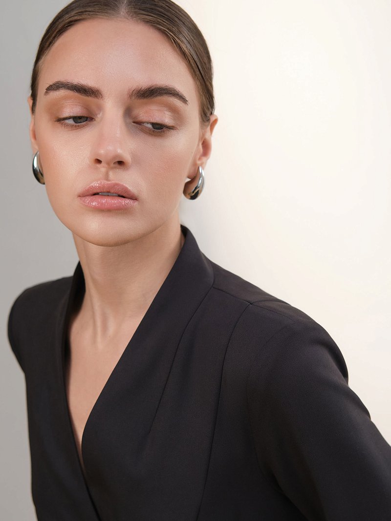 Платье-миди на запах