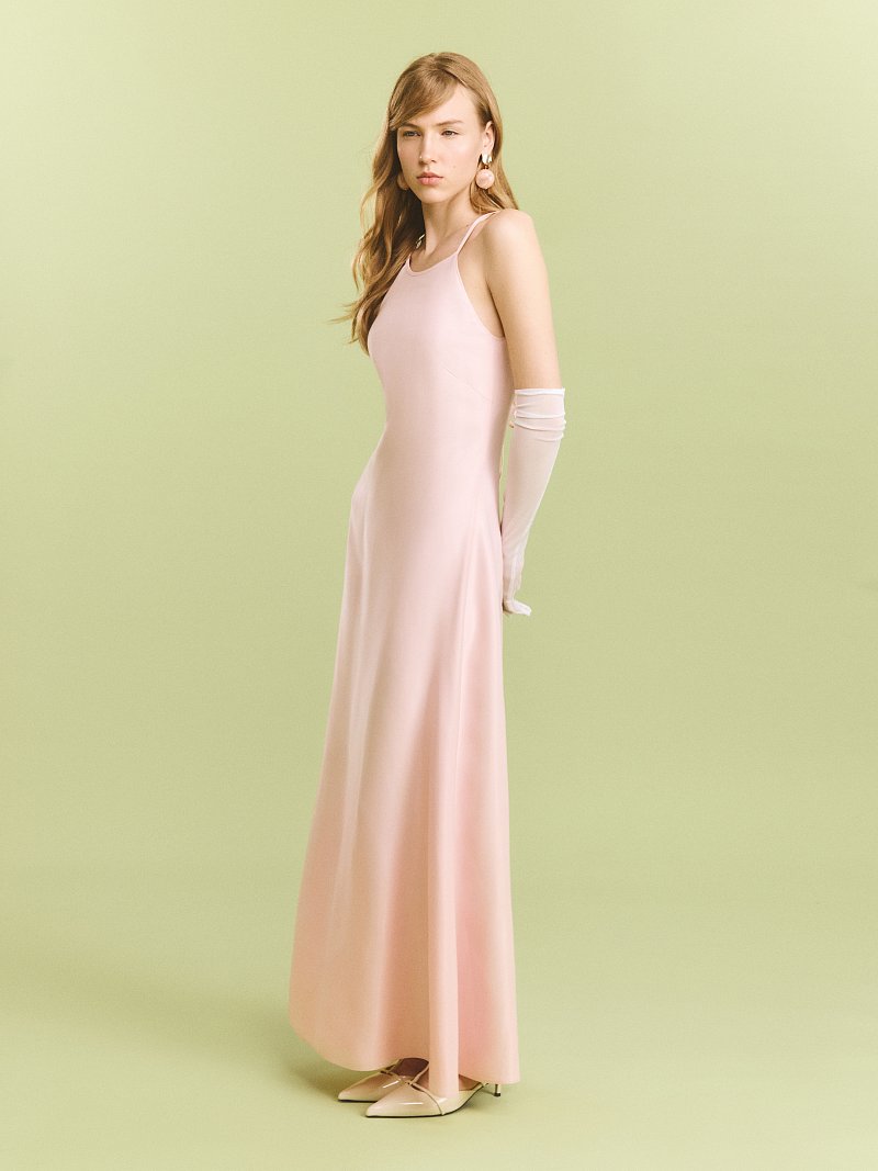 Атласное платье-халтер