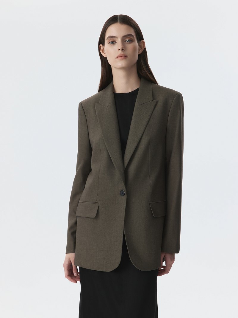 Прямой однобортный жакет