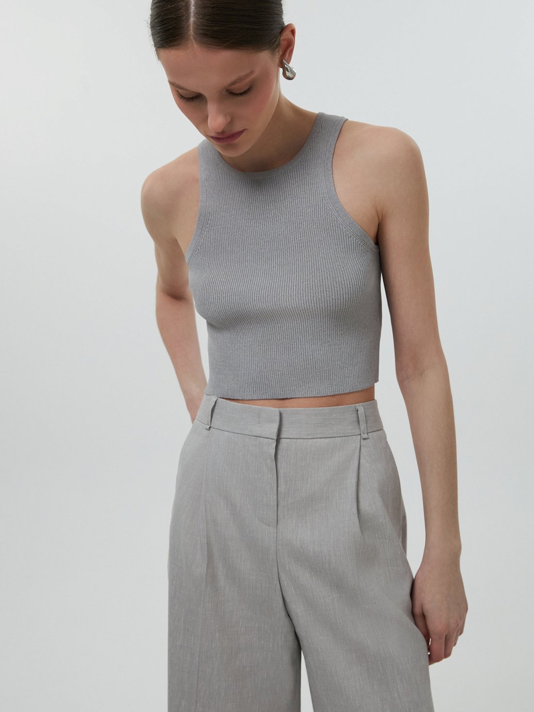 Укороченный топ из трикотажа: фото №1