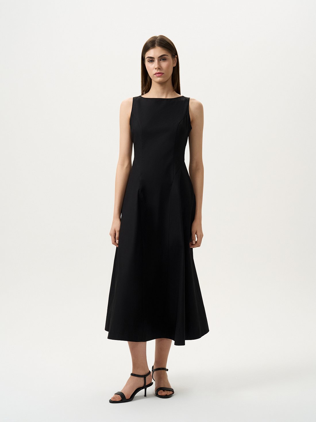 Расклешенное платье из хлопка (Р158): фото №1