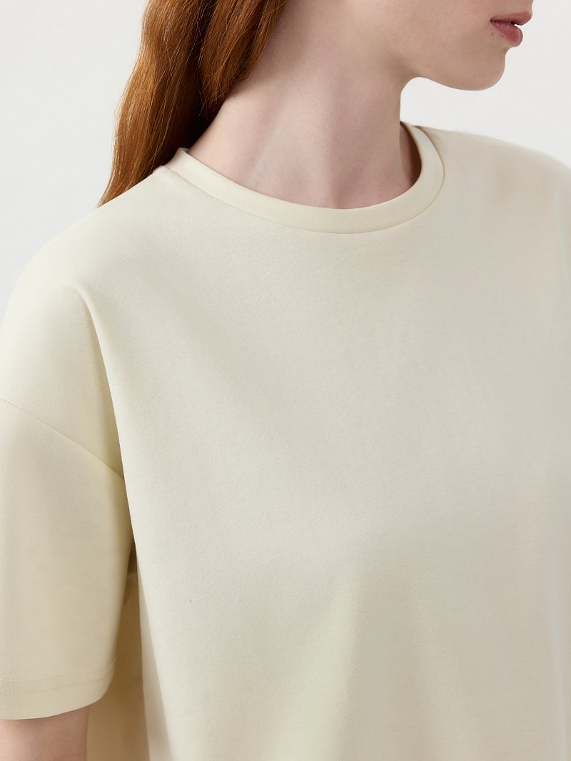 Однотонная футболка из 100% хлопка 