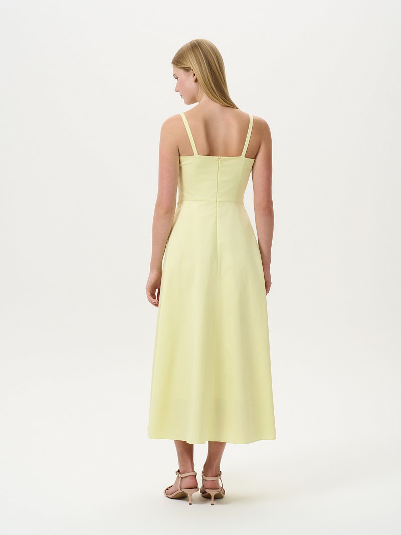 Сарафан с драпировками на лифе