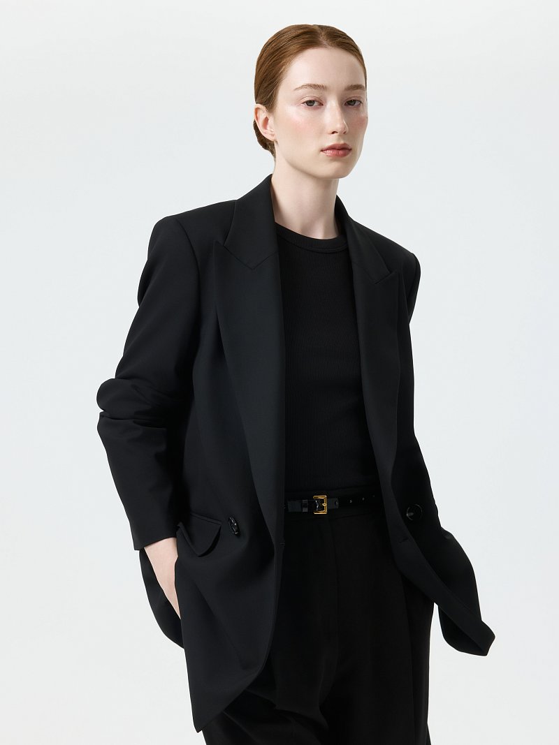 Прямой двубортный жакет