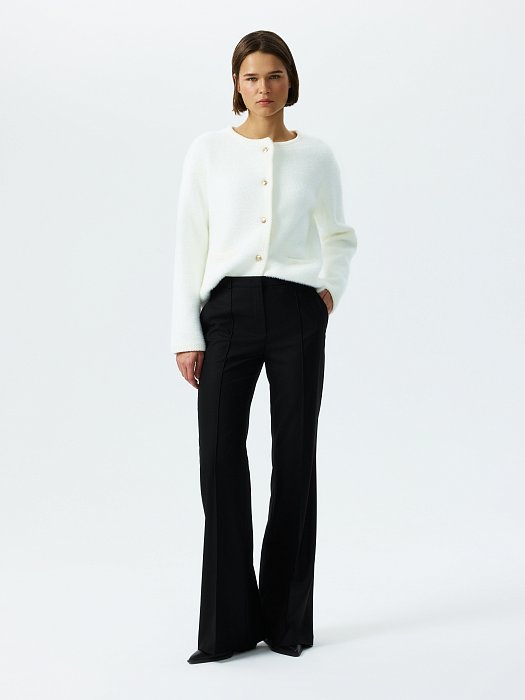 Расклешенные брюки со стрелками: фото №6