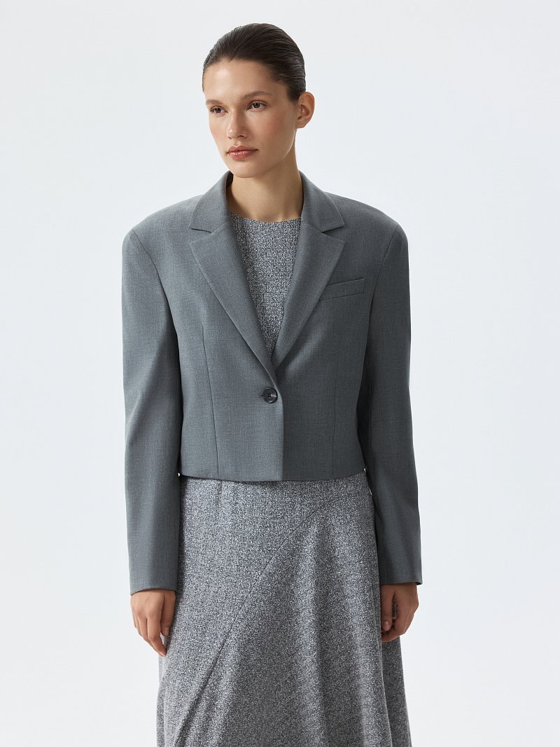 Укороченный жакет