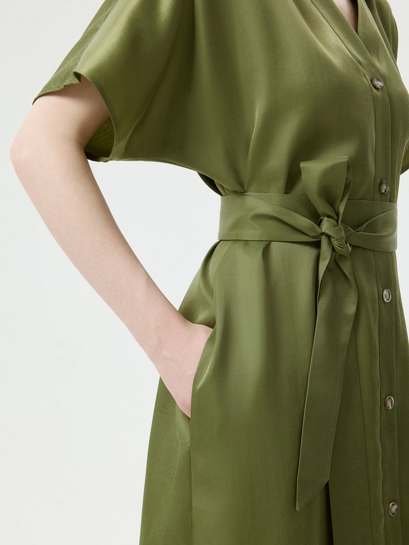 Платье-рубашка с короткими рукавами