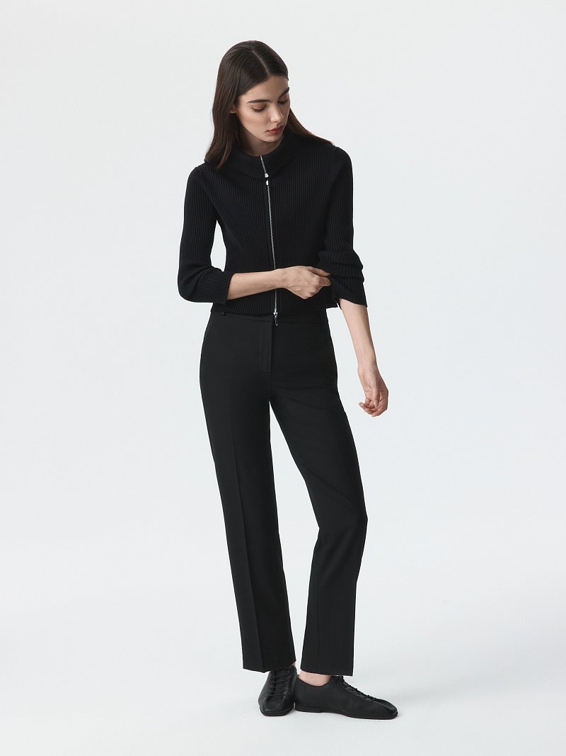 Классические узкие брюки