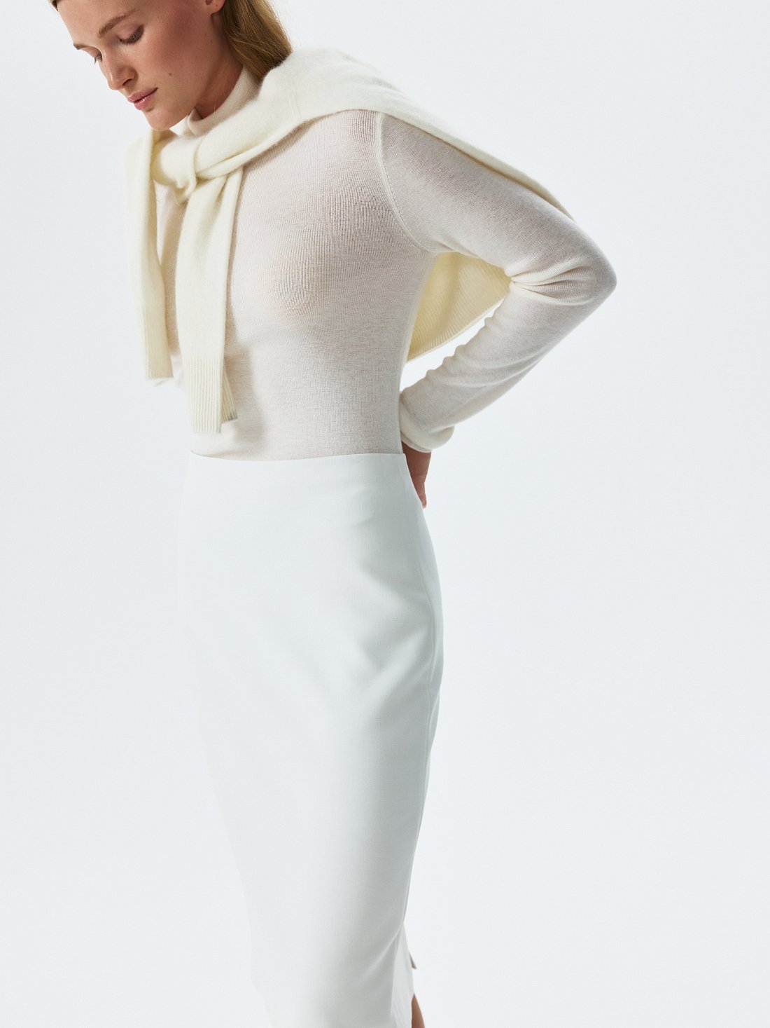 Юбка-карандаш миди: фото №1