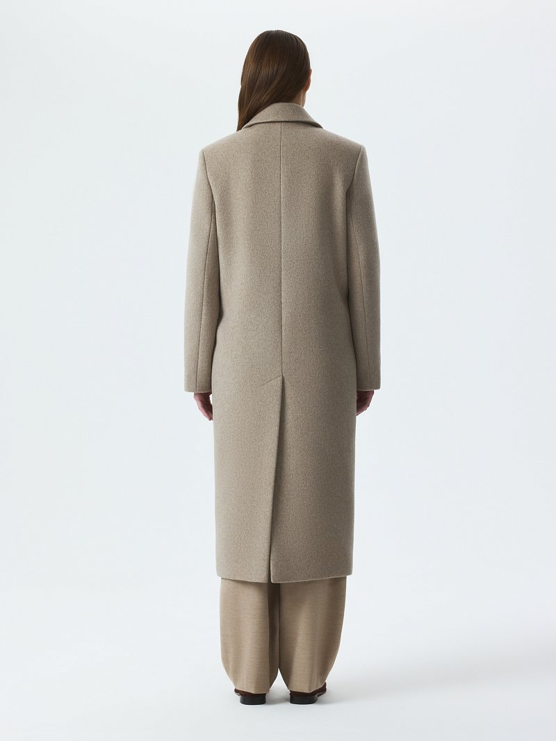 Прямое пальто из шерсти