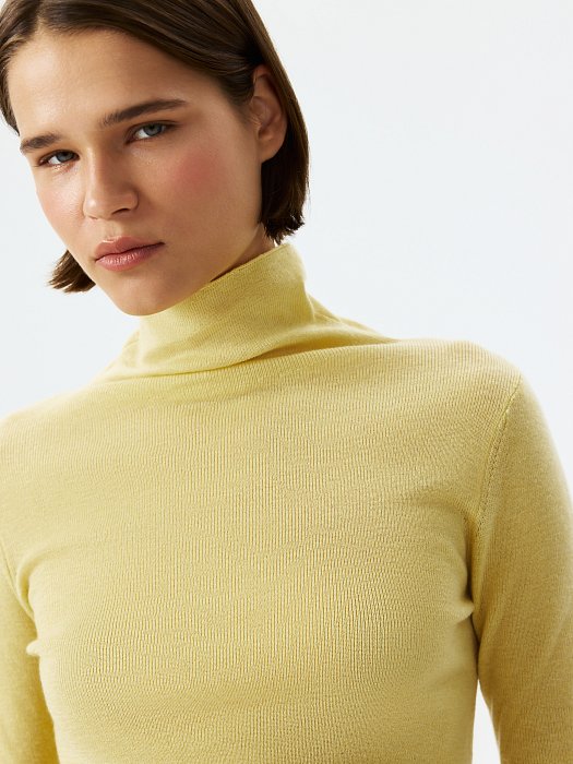 Водолазка с шерстью мериноса: фото №3