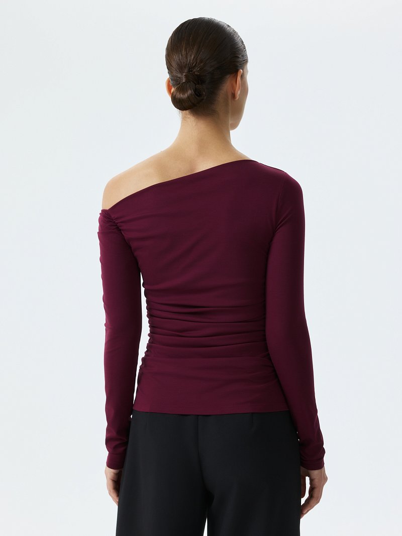 Асимметричный лонгслив с драпировками