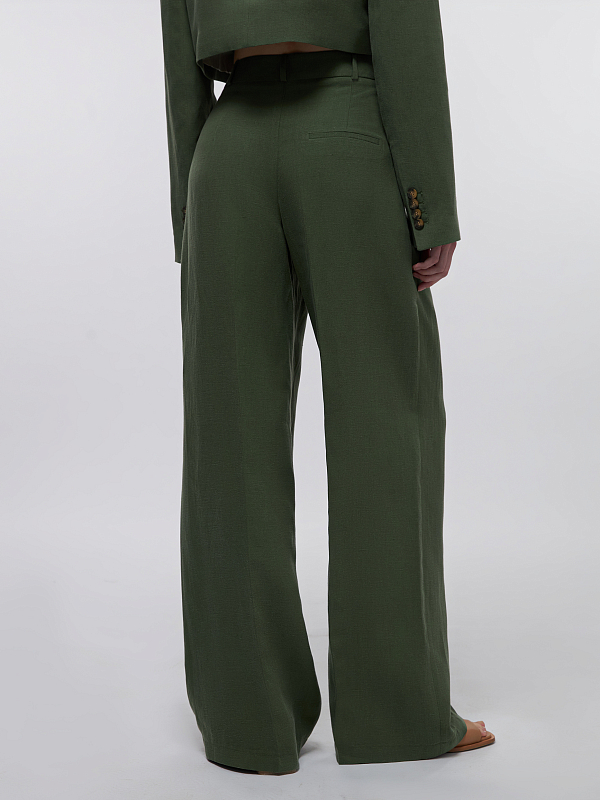 Классические брюки со льном