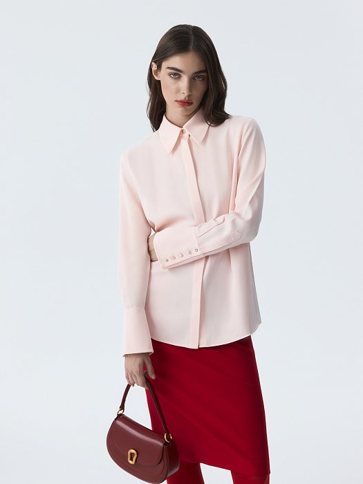 Атласная блуза с широкими манжетами: фото №6
