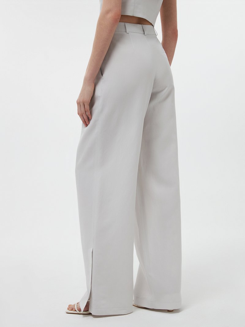 Широкие брюки со льном