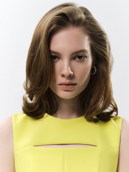 Платье с вырезом: фото №5