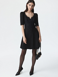 Атласное платье с кружевом