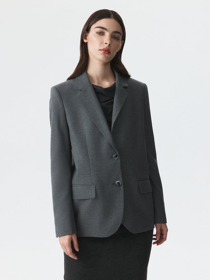 Прямой однобортный жакет