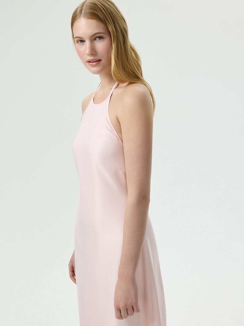 Атласное платье-халтер