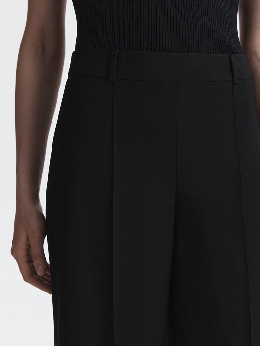 Брюки свободного кроя: фото №4