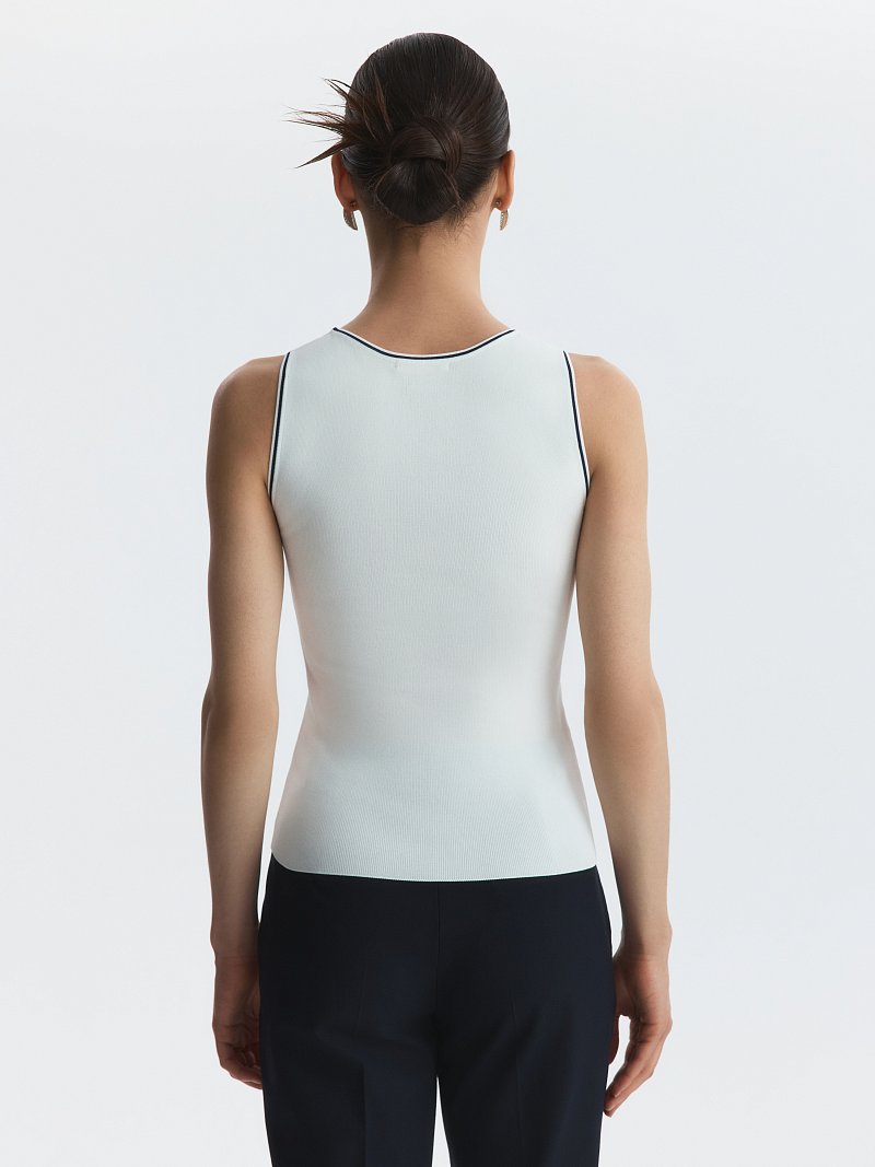 Топ из вискозы