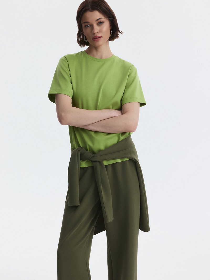 Однотонная футболка из 100% хлопка 