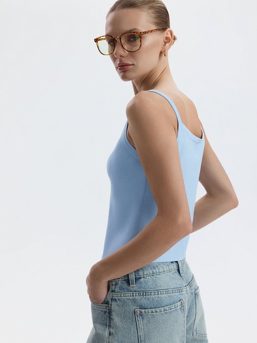 Вязаный топ на бретелях: фото №2