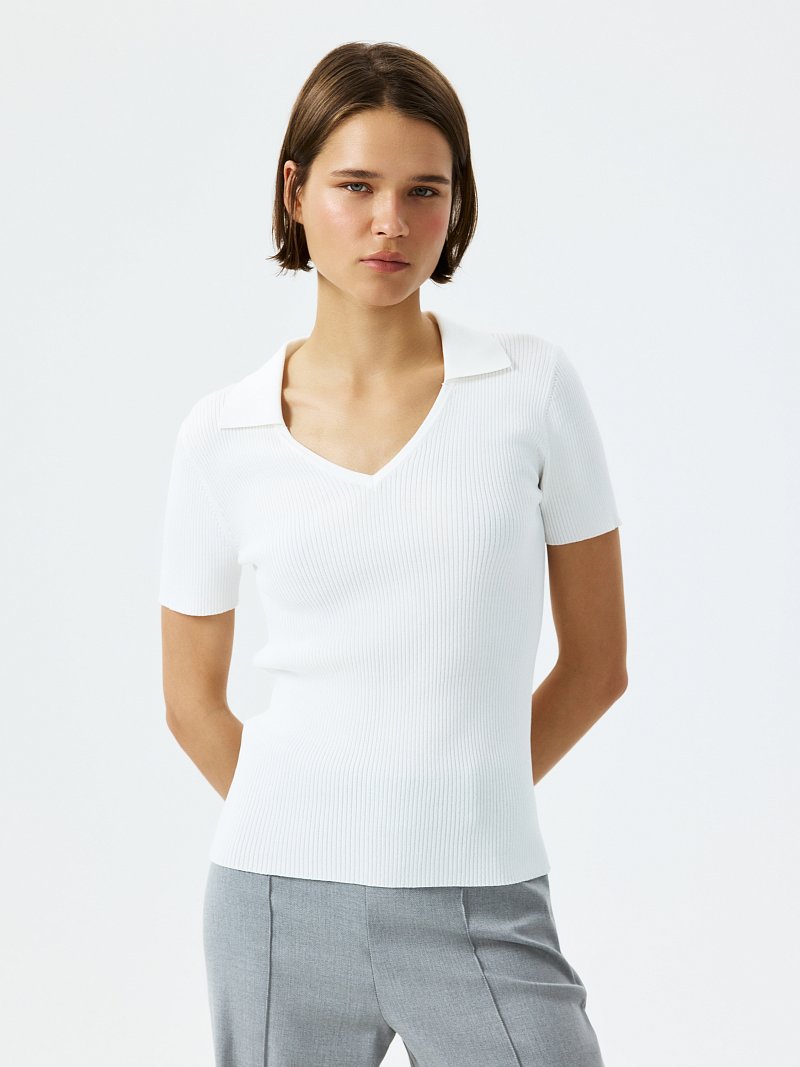 Джемпер с отложным воротником