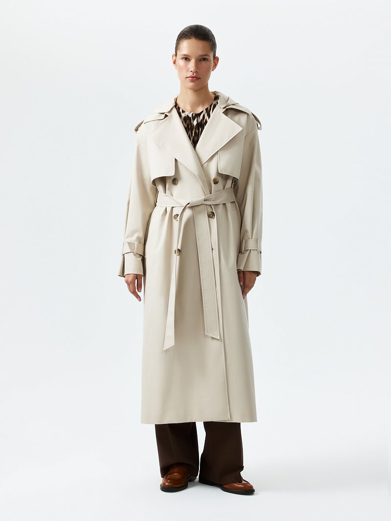 Плащ со съемным жилетом и капюшоном