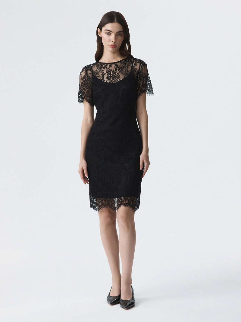 Кружевное платье-футляр (Р158)