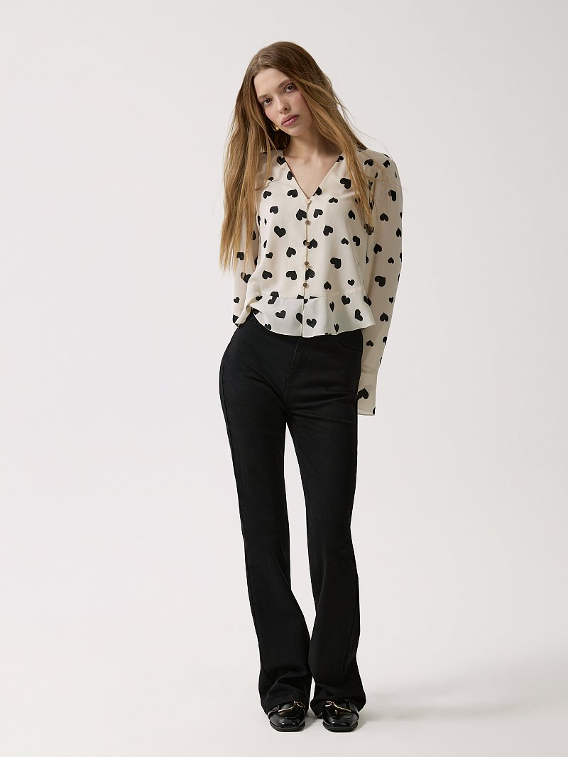 Блуза с сердечками