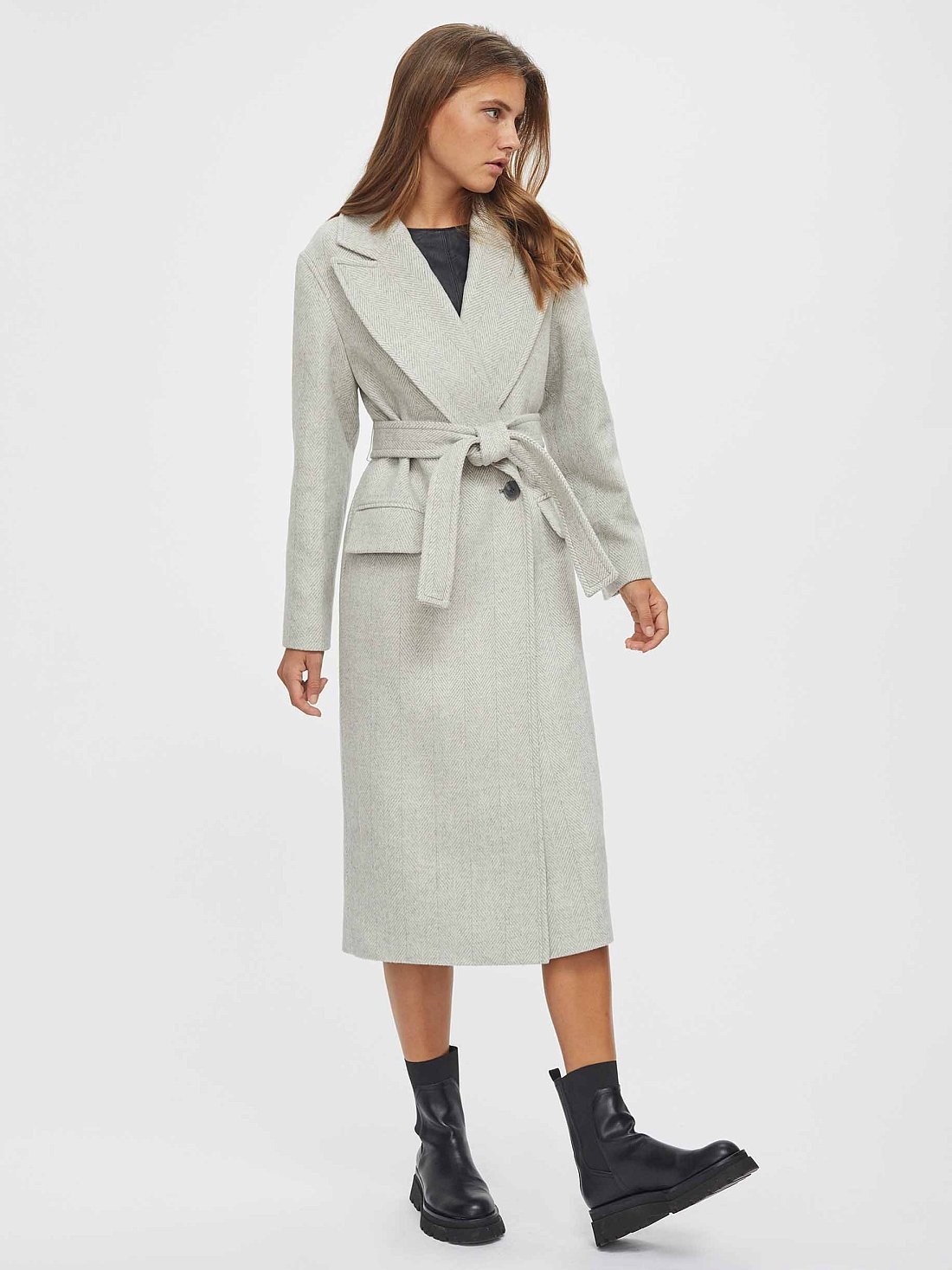 Пальто с узором в елочку: фото №1