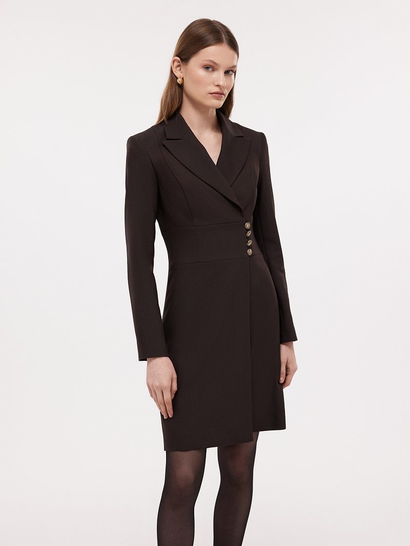 Платье на запах из костюмной ткани