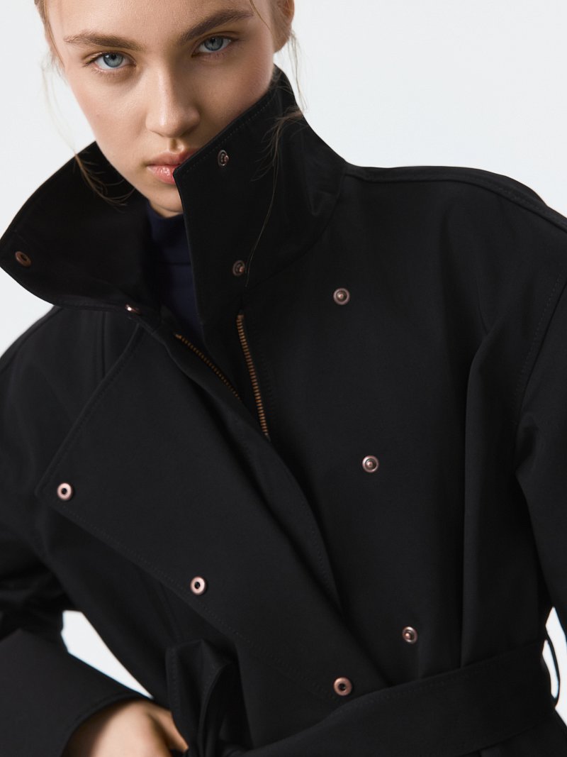 Объемный плащ из хлопка