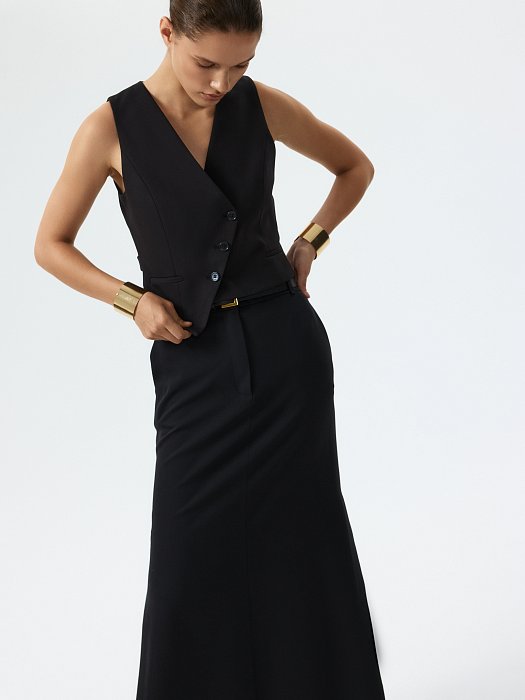 Прямая юбка с разрезами: фото №2