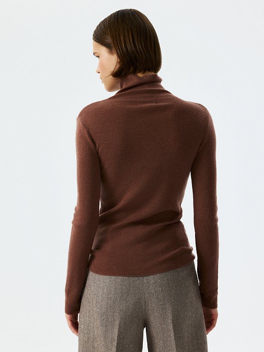 Водолазка с шерстью мериноса: фото №4