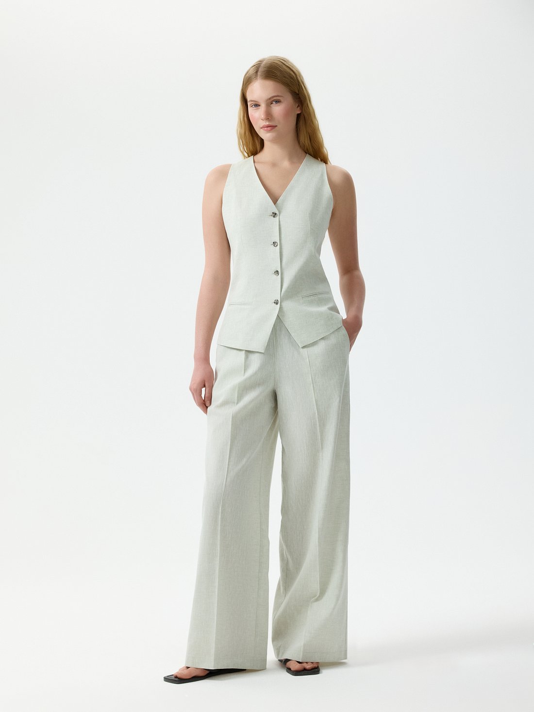 Жилет из хлопка и льна: фото №1