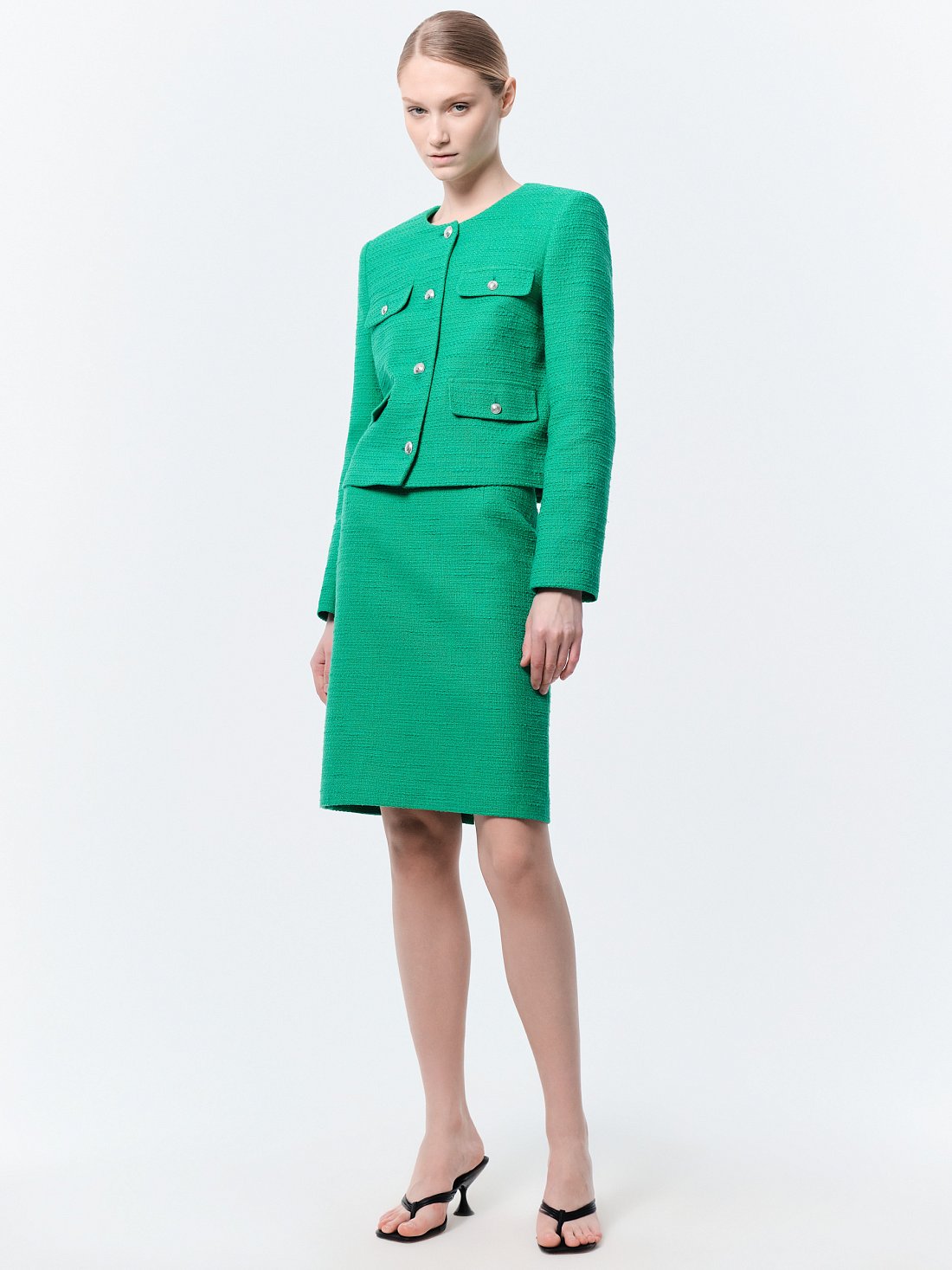 Укороченный жакет из твида: фото №1