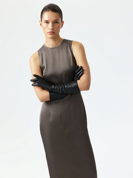 Атласное платье-макси: фото №2