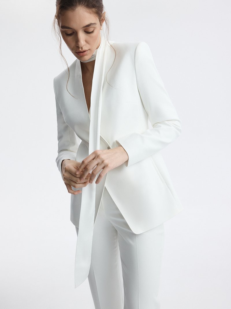 Приталенный жакет из хлопка