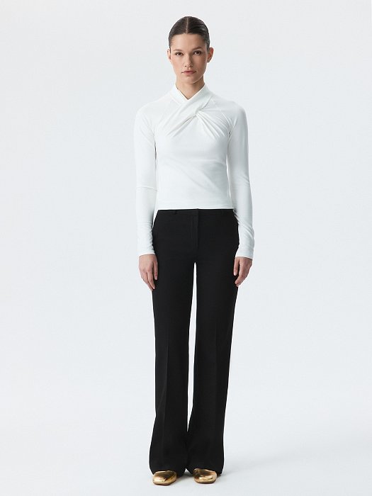 Костюмные брюки-клеш: фото №6