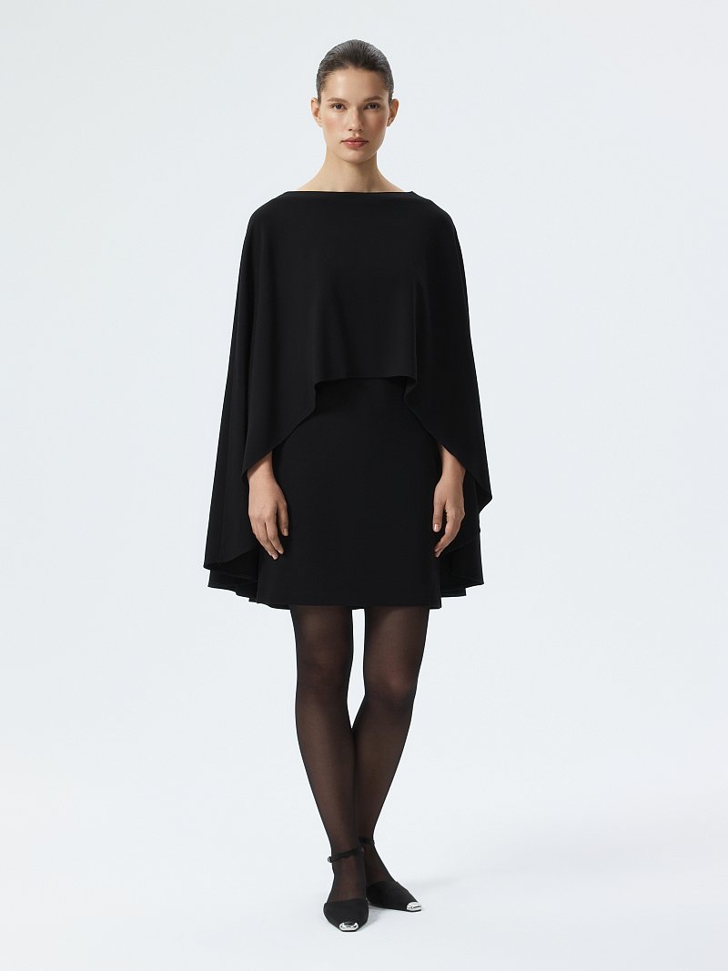 Трикотажное платье-мини с пончо