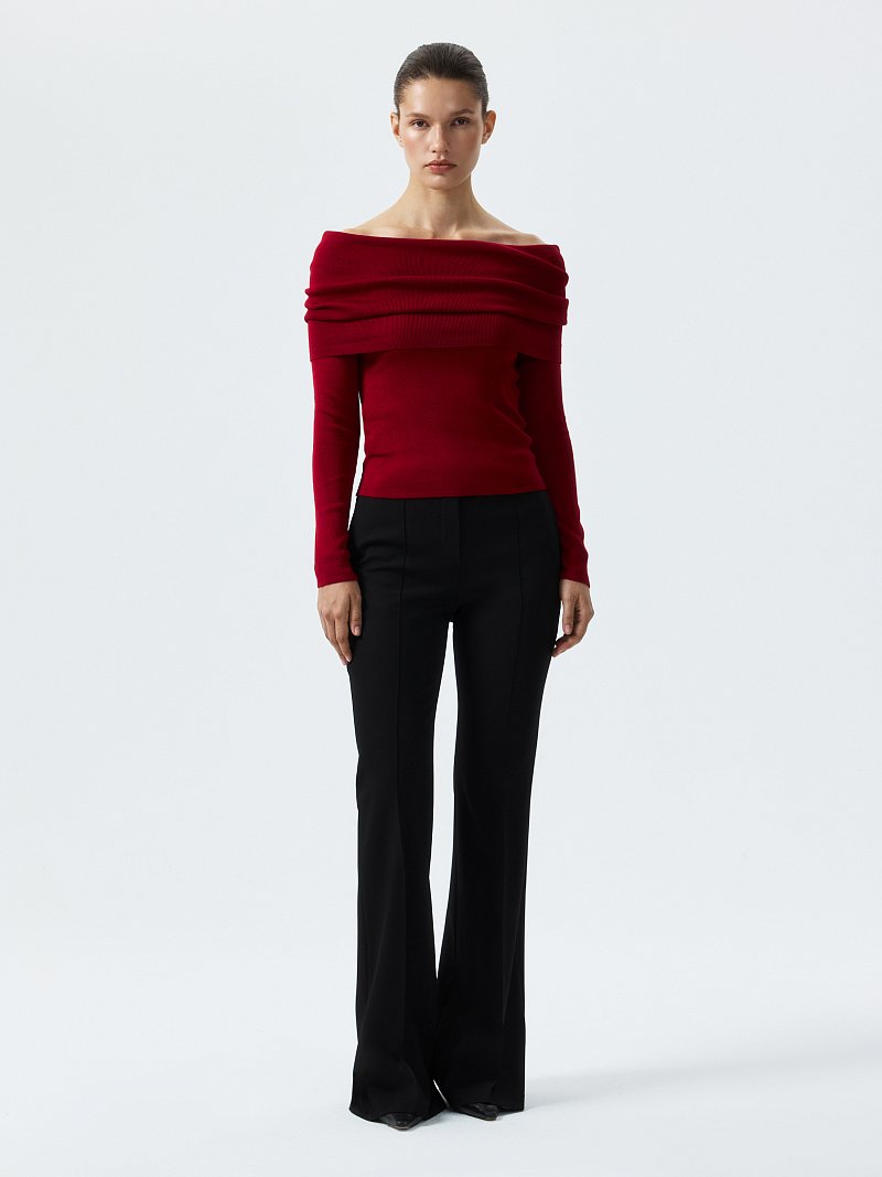 Лонгслив с открытыми плечами