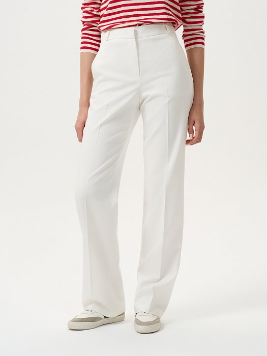 Классические брюки с высокой посадкой: фото №2