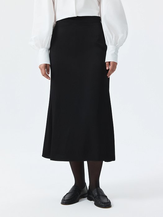 Атласная юбка-миди: фото №3