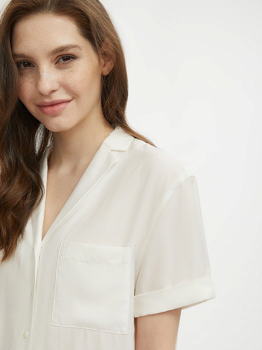 Блуза с отложным воротником: фото №3