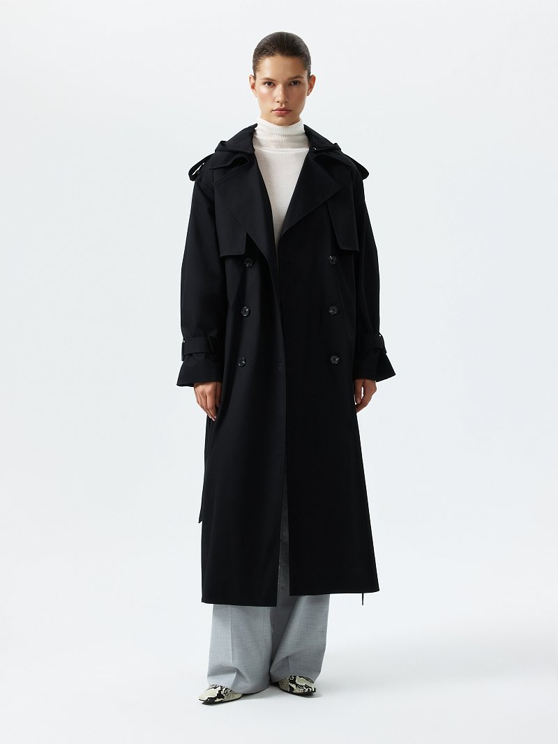 Плащ со съемным жилетом и капюшоном