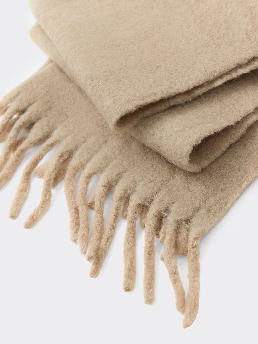 Шарф с бахромой: фото №3