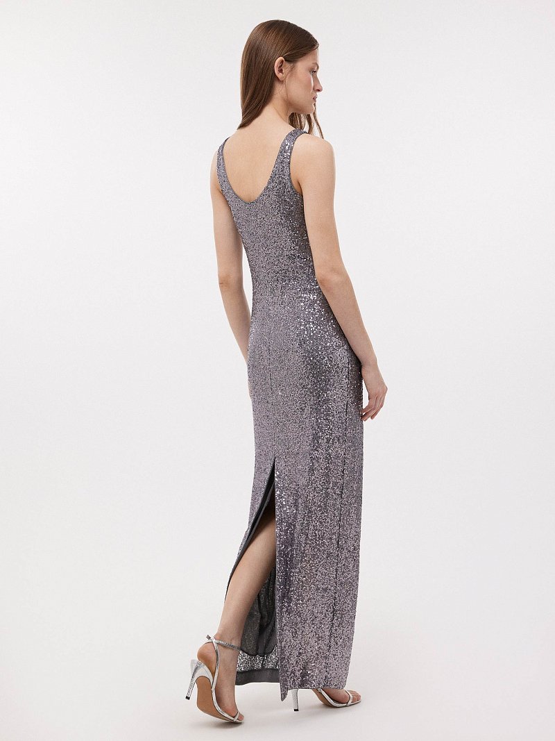 Облегающее платье с пайетками