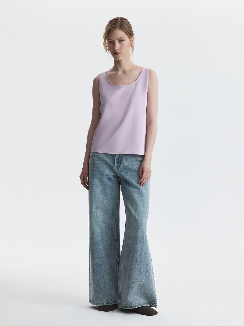 Топ из атласной ткани